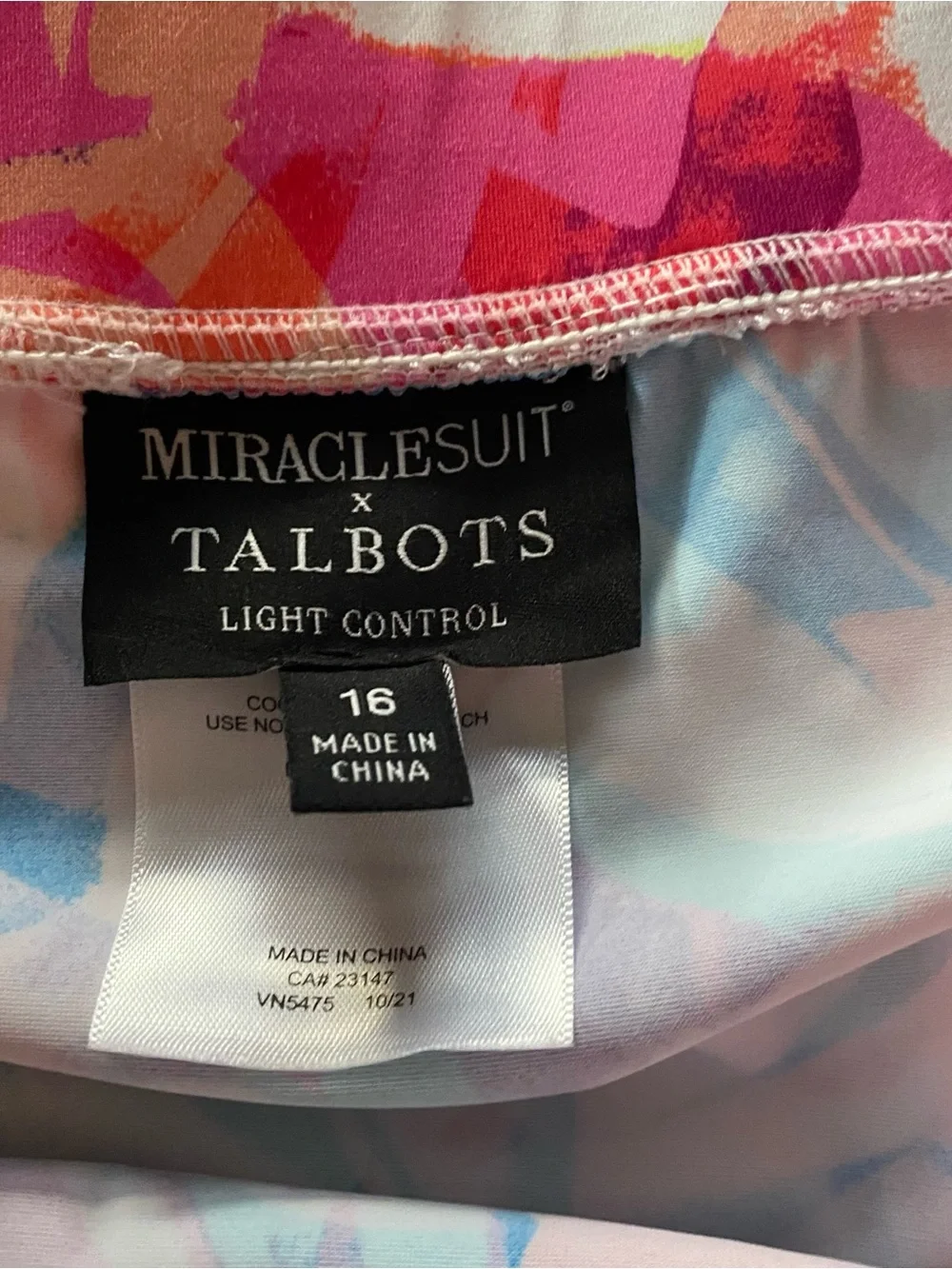 Talbots x Miraclesuit Vibrant Coral, Teal & Pink Floral Swim Skort 16